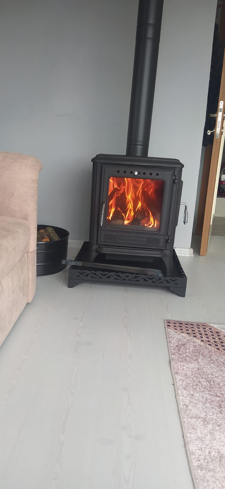 WhatsApp Image 2025-04-15 at 16.06.49 (1)